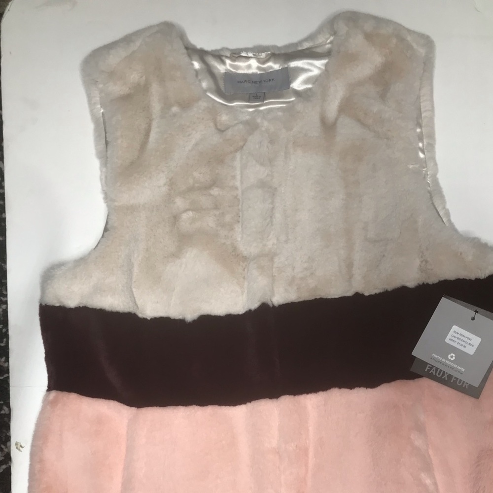 Marc New York (Andrew Marc) Vest Faux Fur Large - Picture 4 of 4
